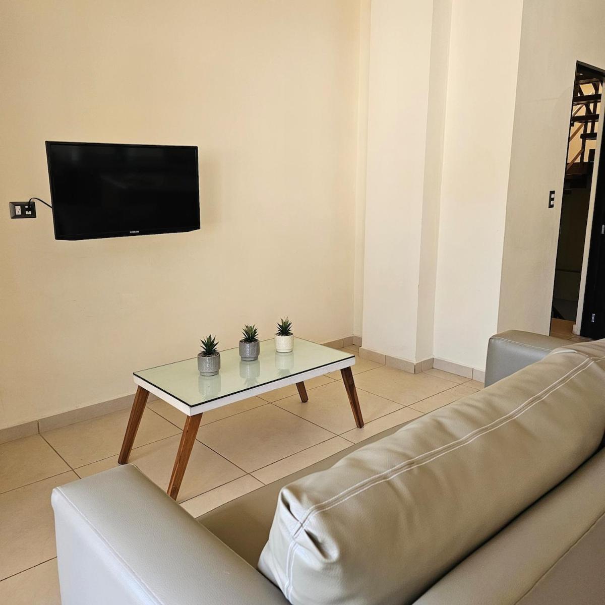 Centrico Colonia Escalon Apartamento *